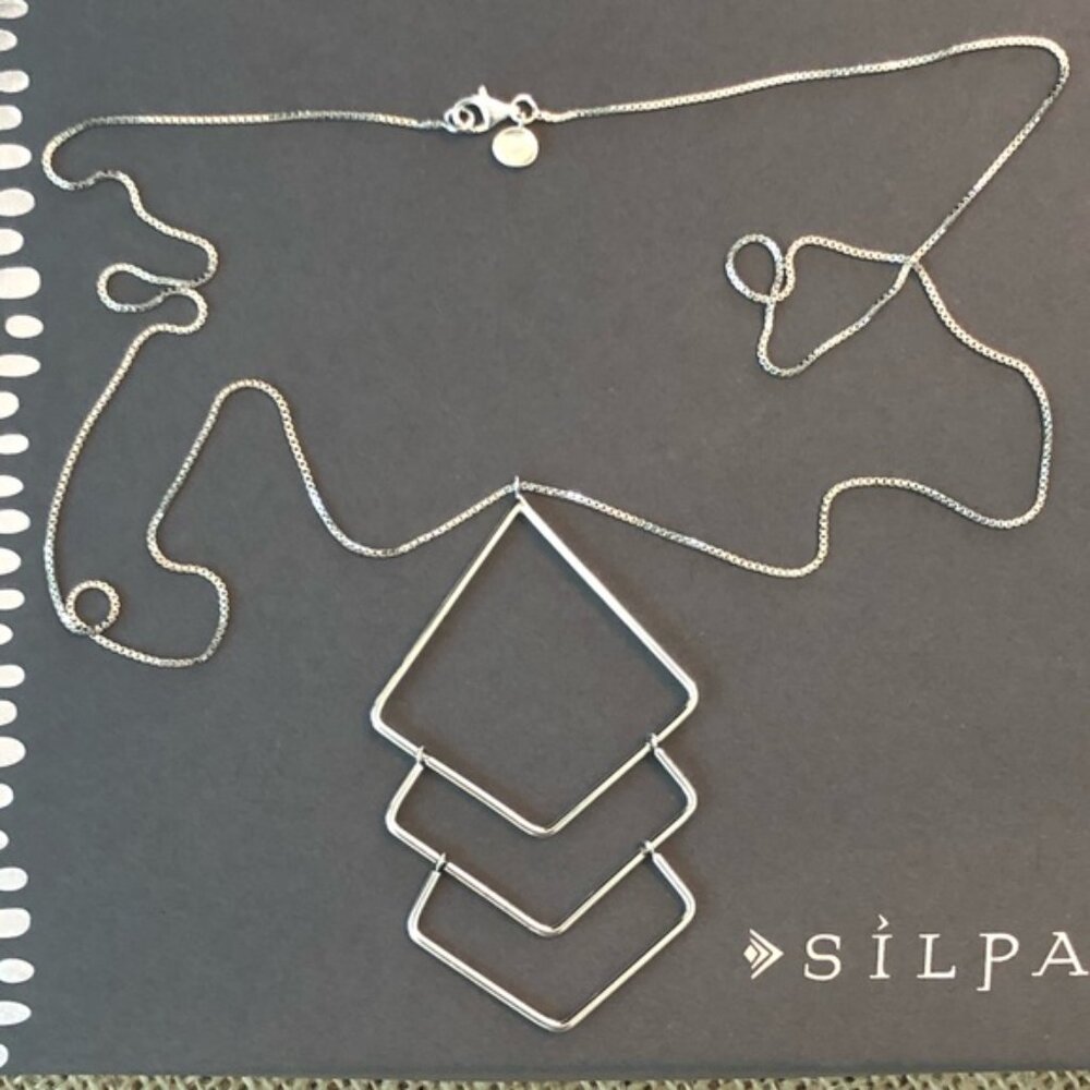 Silpada Sterling Silver Diamondback Triple Diamond Necklace